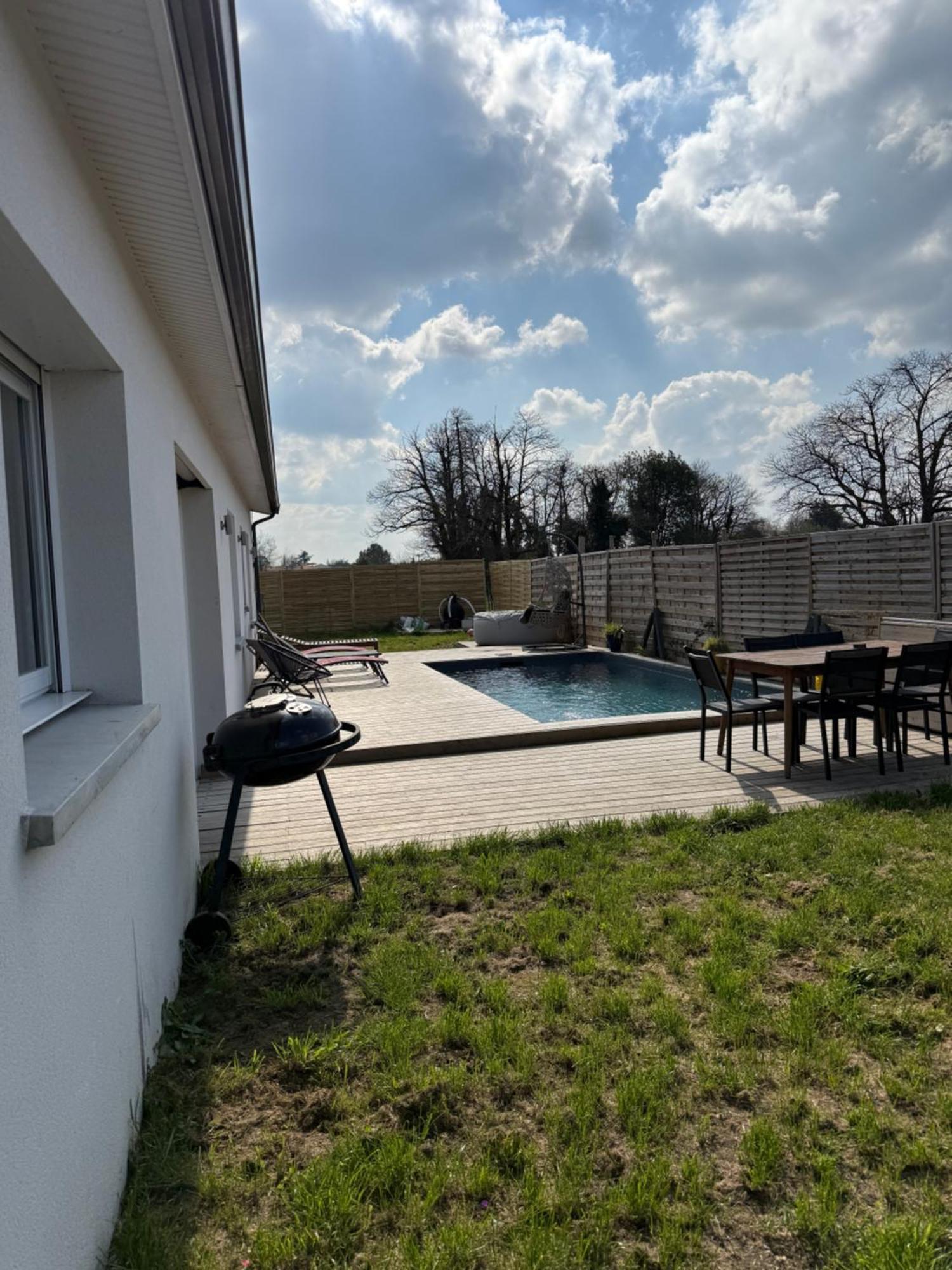 Aux Portes De Bordeaux Maison Cocooning Avec Piscine Ambares-et-Lagrave Экстерьер фото